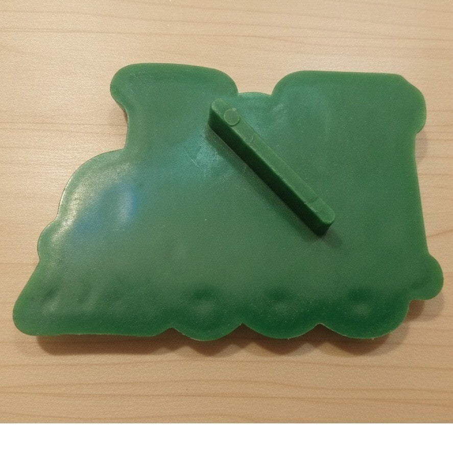 Hutzler Train Locomotive Cookie Cutter 3 Inch Green Plastic Vintage Unmarked