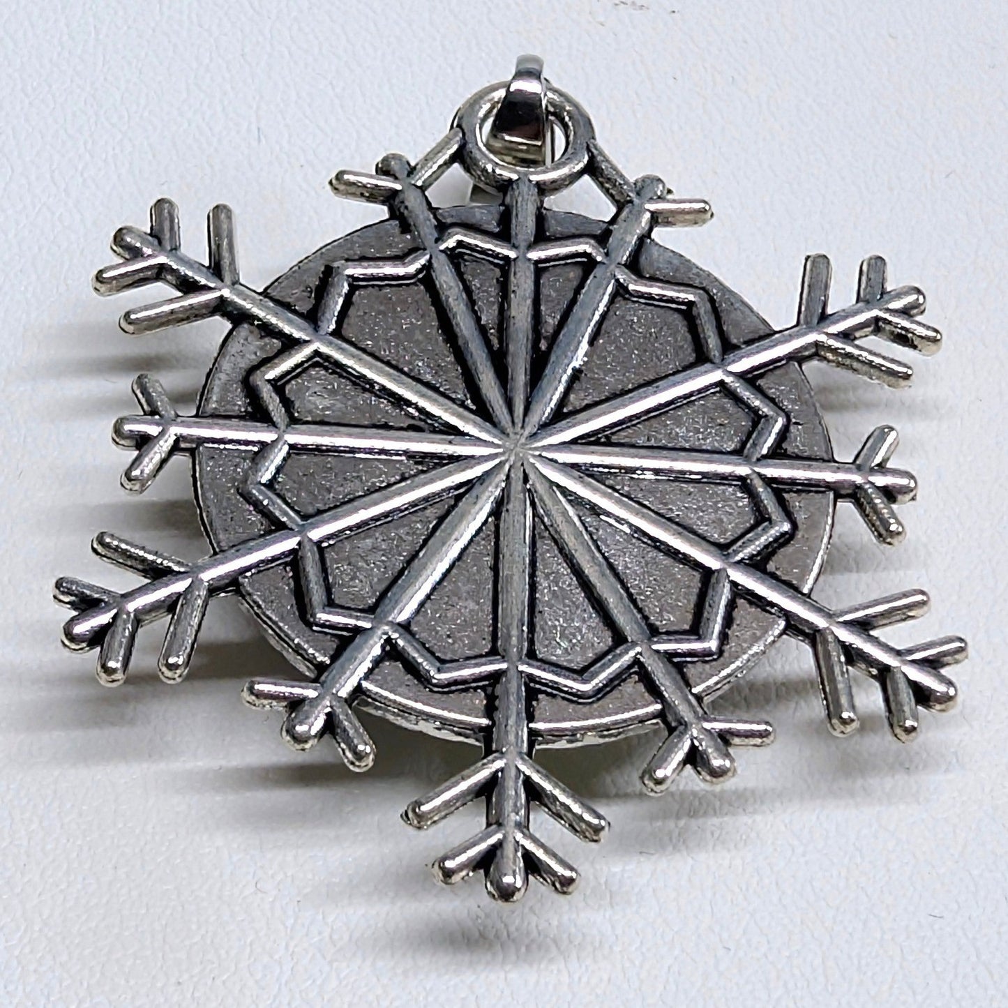 New Disney Mickey Mouse Snowflake Pendant Silver Tone Black Winter Holiday Charm