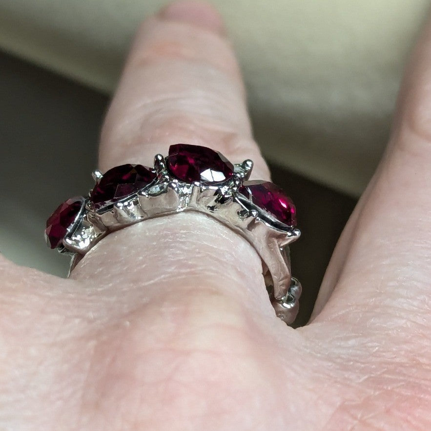 New Red Clear Rhinestone Stretch Ring Silvertone Pear Cut Teardrop Plus Size