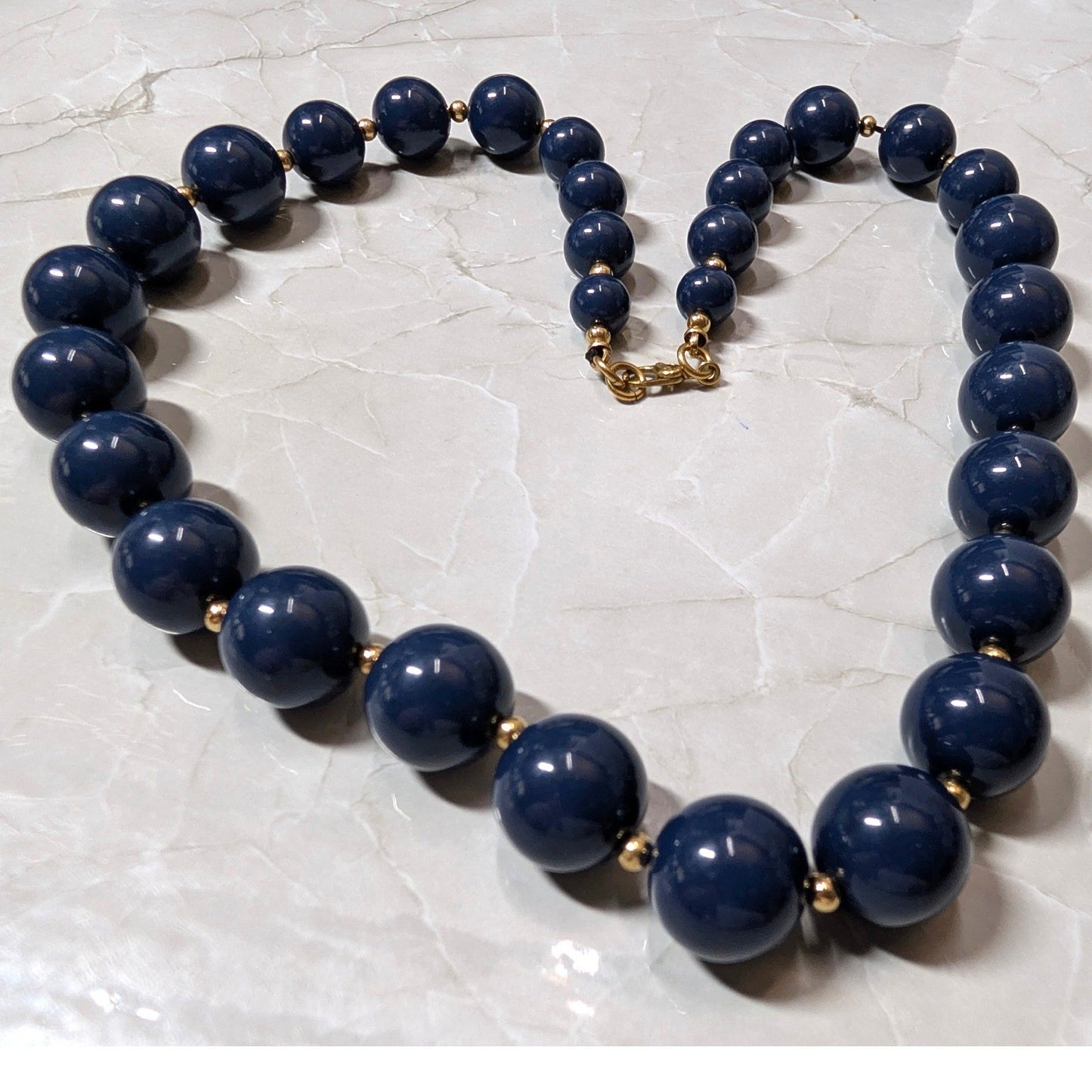 Vtg Monet Necklace 18.75" Navy Blue Graduated Faux Pearl Gold Tone Claw Clasp