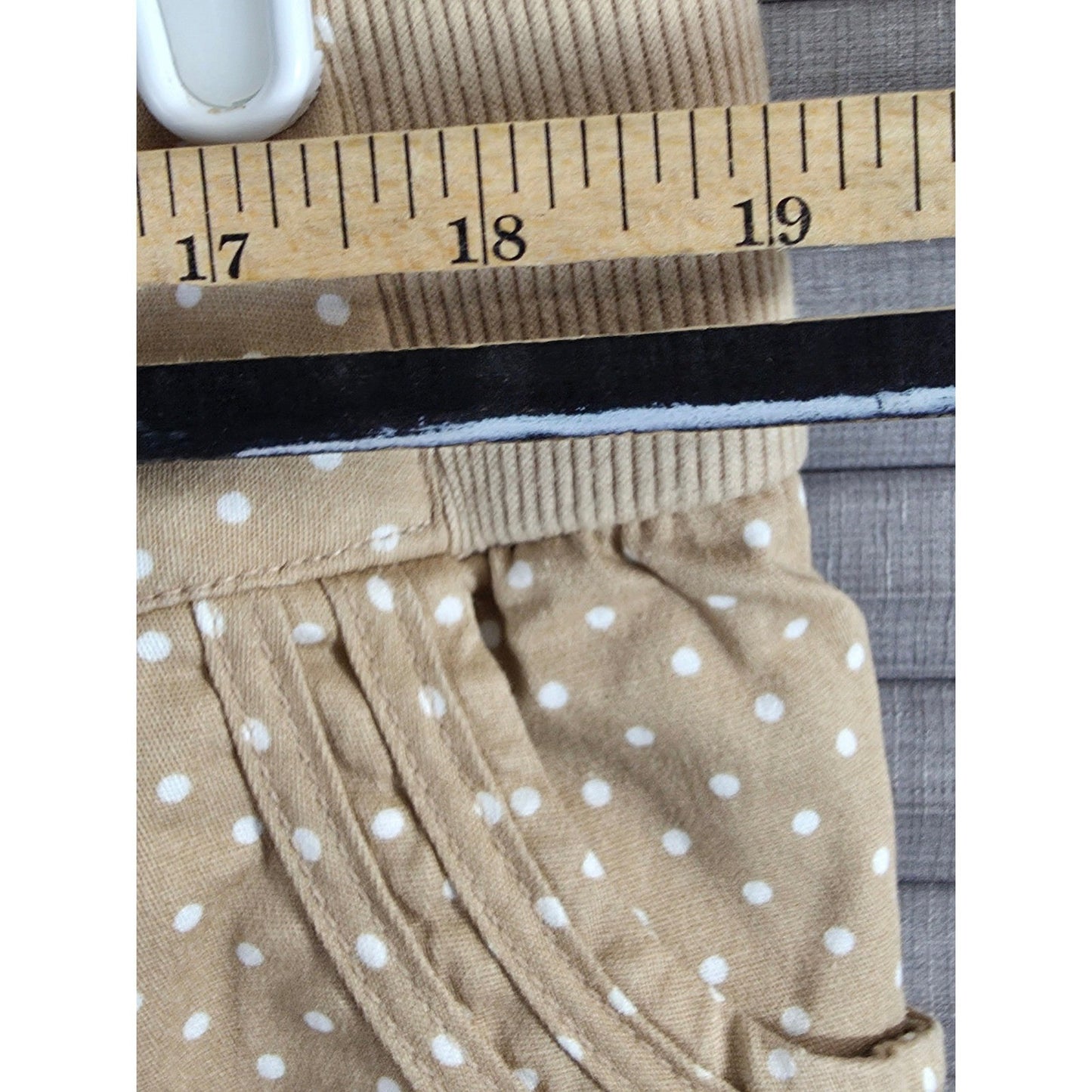 Woman Within Polka Dot Capris Plus Size 20W 20 W Tan Khaki White Cropped Pants