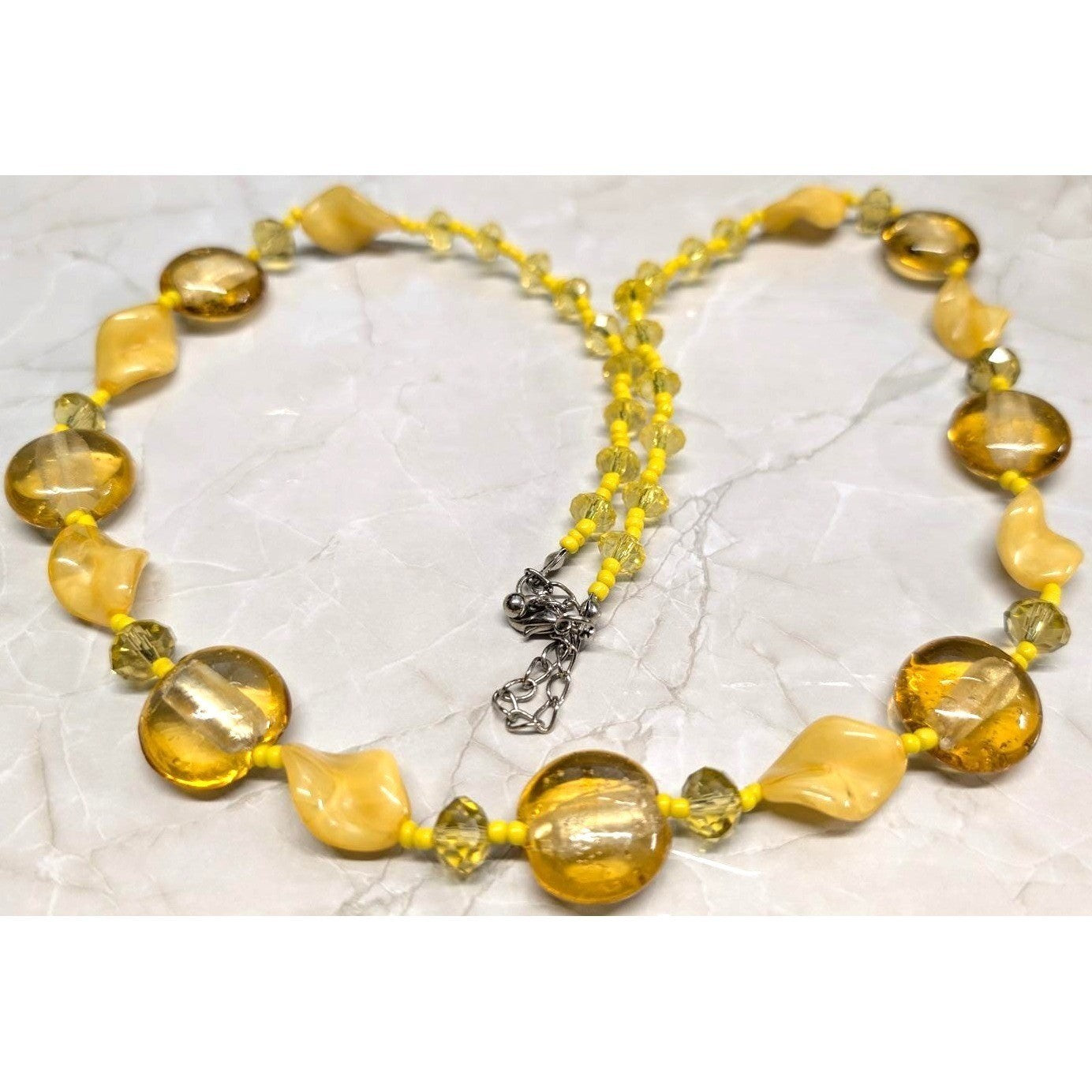 Vintage Yellow Glass Disc Twisted Faceted Crystal Beads Beaded Necklace 29.5"
