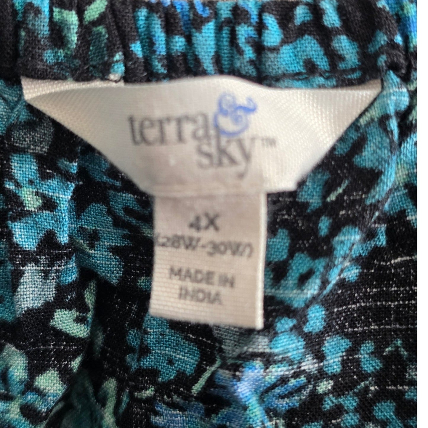 Terra & Sky Off the SHoulder Top Plus Size 4X 28 30 W Black Floral Shirt Blouse