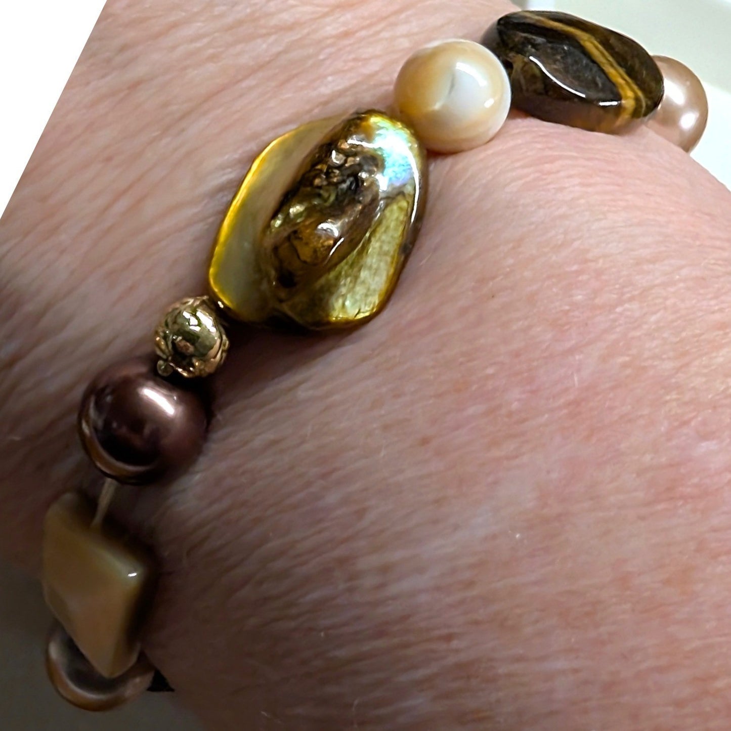 Vintage Tiger Eye Mother of Pearl Stretch Bracelet Brown Earthy Beaded Beads