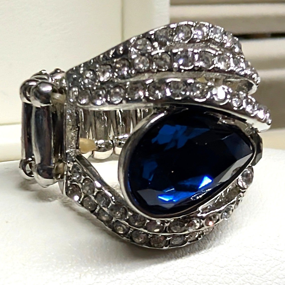 New Chunky Statement Ring Stretch Pear Blue TearDrop Stone Rhinestone SilverTone