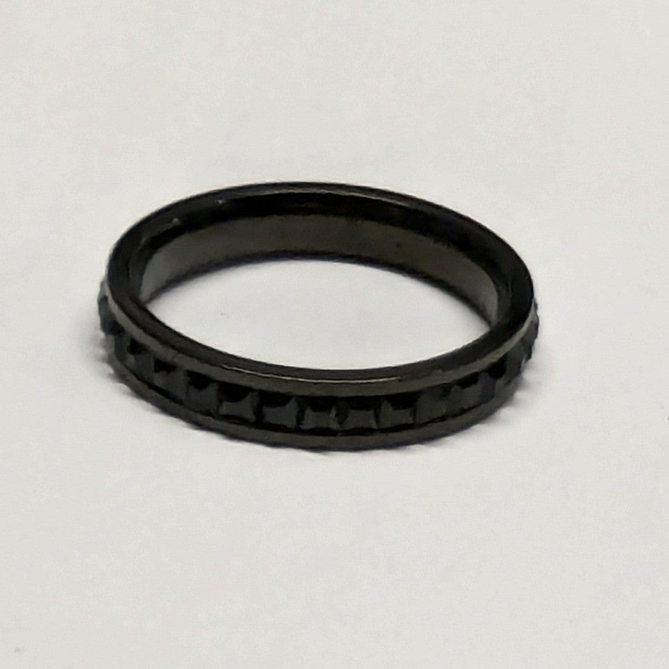New Eternity Band Ring PLus Size Size 9 Black Crystal Rhinestone Thumb