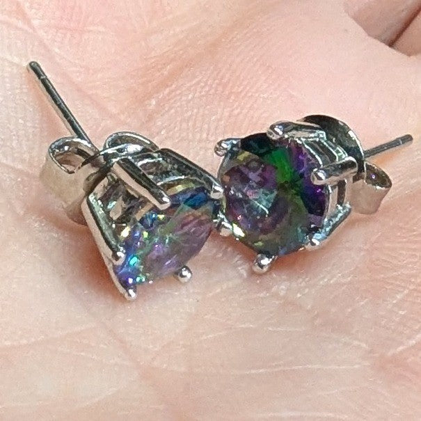 New Mystic Stud Earrings Iridescent Round Silvertone Jewelry Store Quality