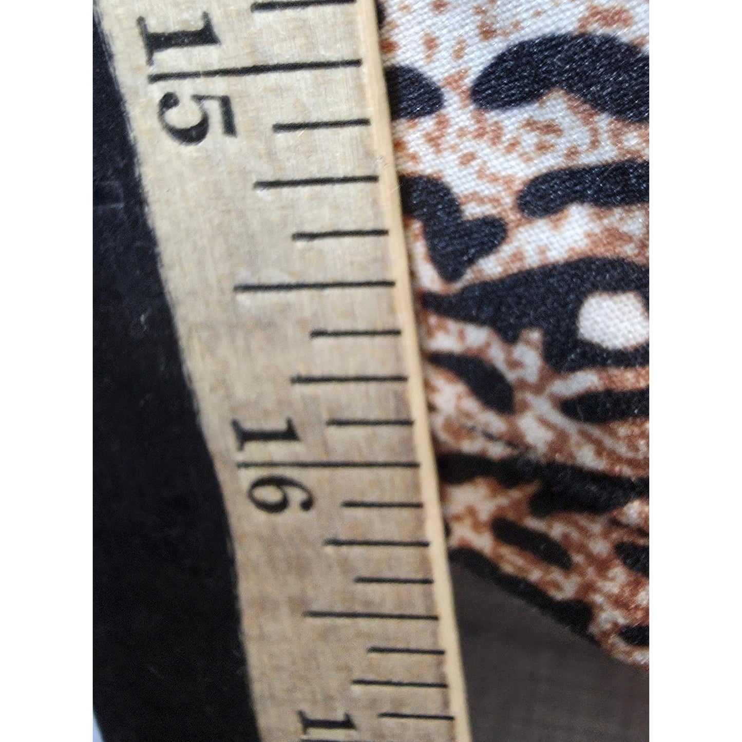 Just One Leopard Capris Cropped Leggings PLus Size 2X XX Brown Big Cat Kitty