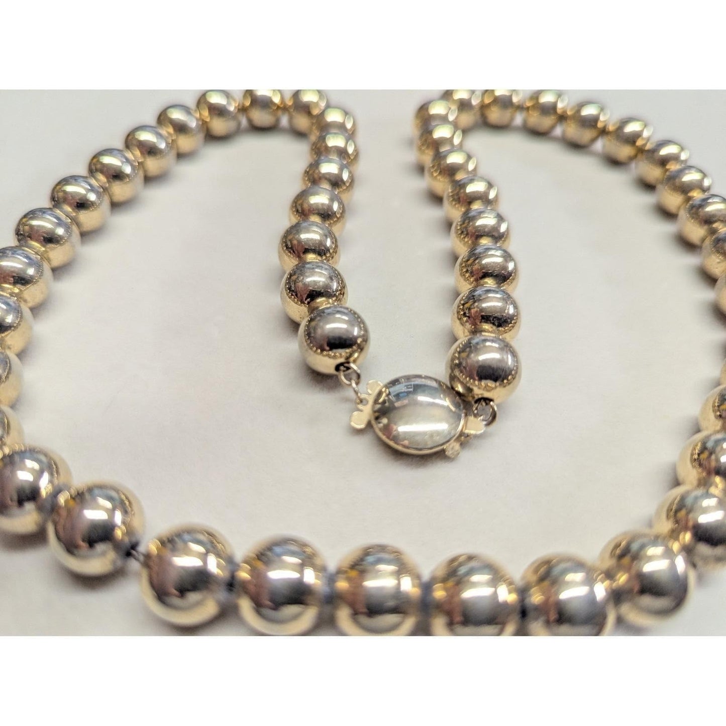 Vintage Goldtone Beaded Necklace Polished Round Ball Beads Strand Chain Classic