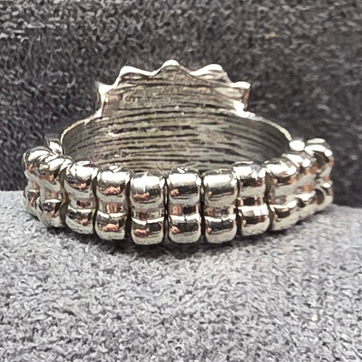 New Lotus Flower Statement Ring Silver Tone Stretch Band Floral Boho Botanical