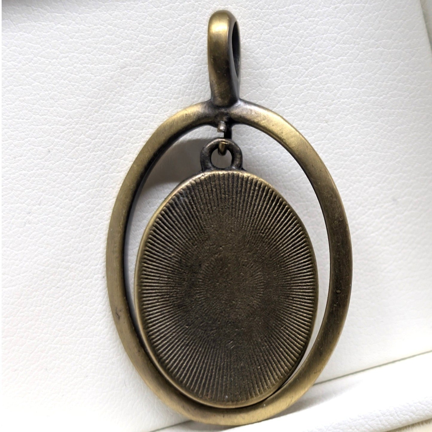 Vintage Oval Moving Charm Pendant Brown Tiger Cat Eye Moonstone Style BronzeTone