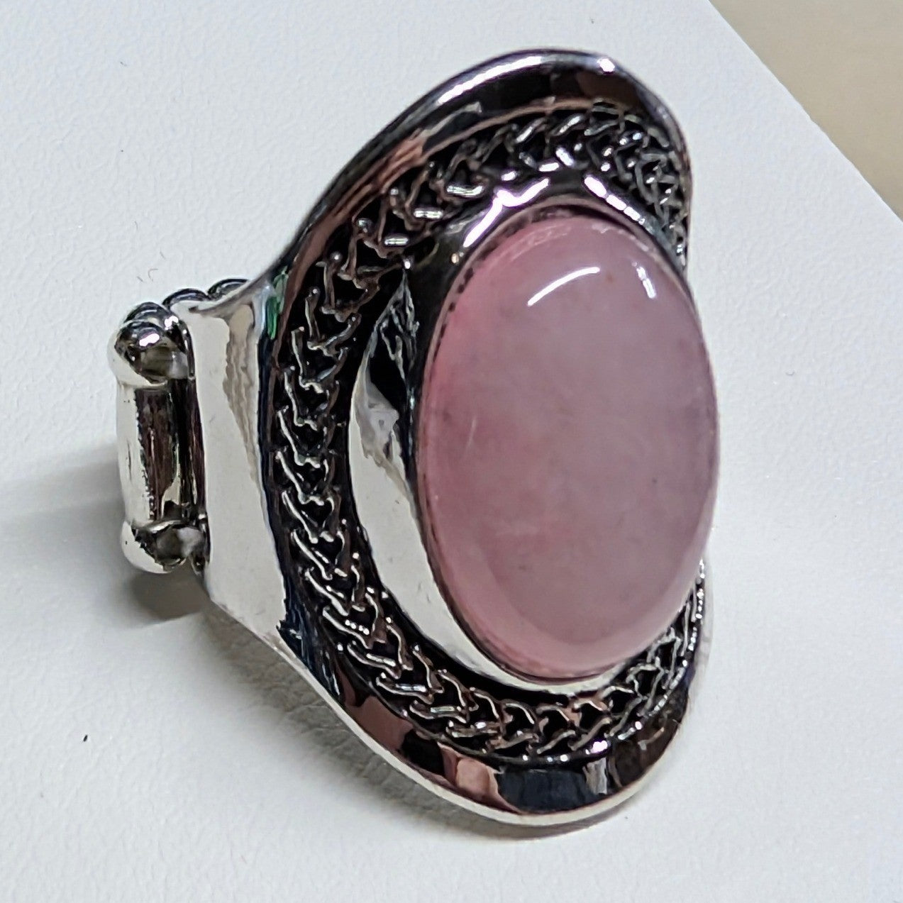 New Pink Stone Stretch Ring Pink Silver Tone Cold Oval Cabochon Statement Ornate