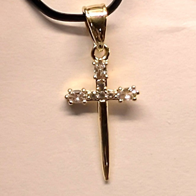 New Jewelry Dagger Cross Pendant 18K GP Gold PLated CZ Gothic Sword Religious