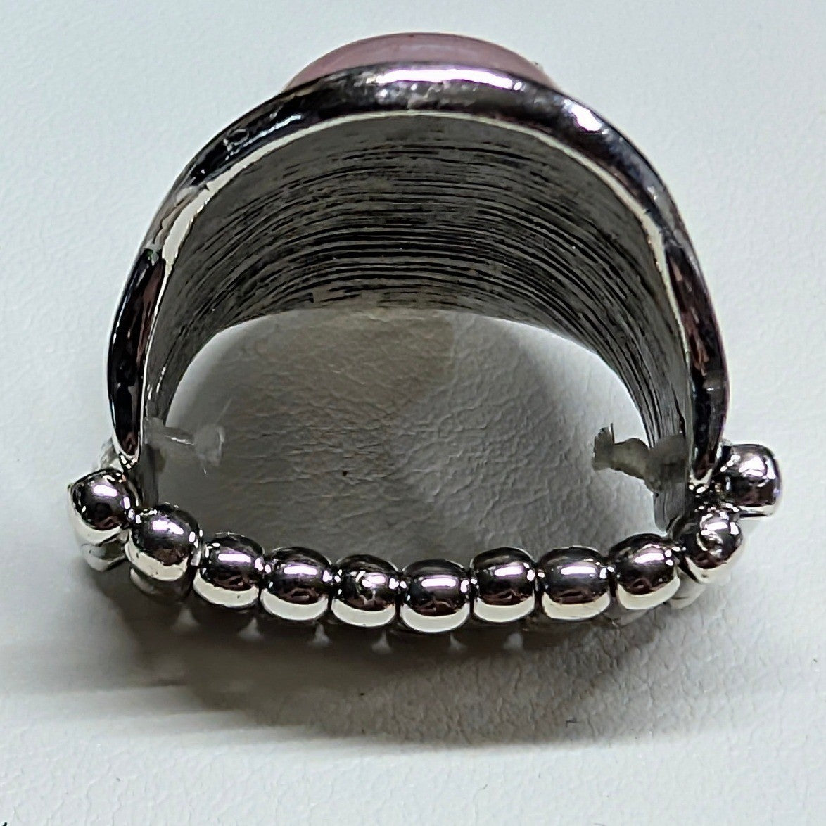 New Pink Stone Stretch Ring Pink Silver Tone Cold Oval Cabochon Statement Ornate