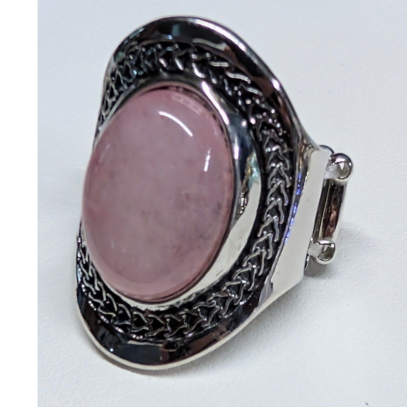 New Pink Stone Stretch Ring Pink Silver Tone Cold Oval Cabochon Statement Ornate