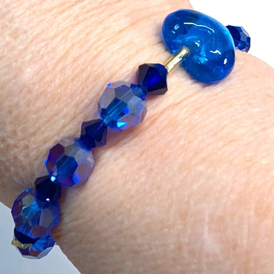 Vintage Beaded Bracelet Cold Cobalt Blue Faceted Glass Heart Stretch Sparkly