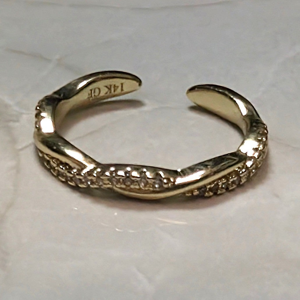 New 14K Gold Plated GP Twisted Pave Band Ring Size 4 CZ PInky Midi Toe Open