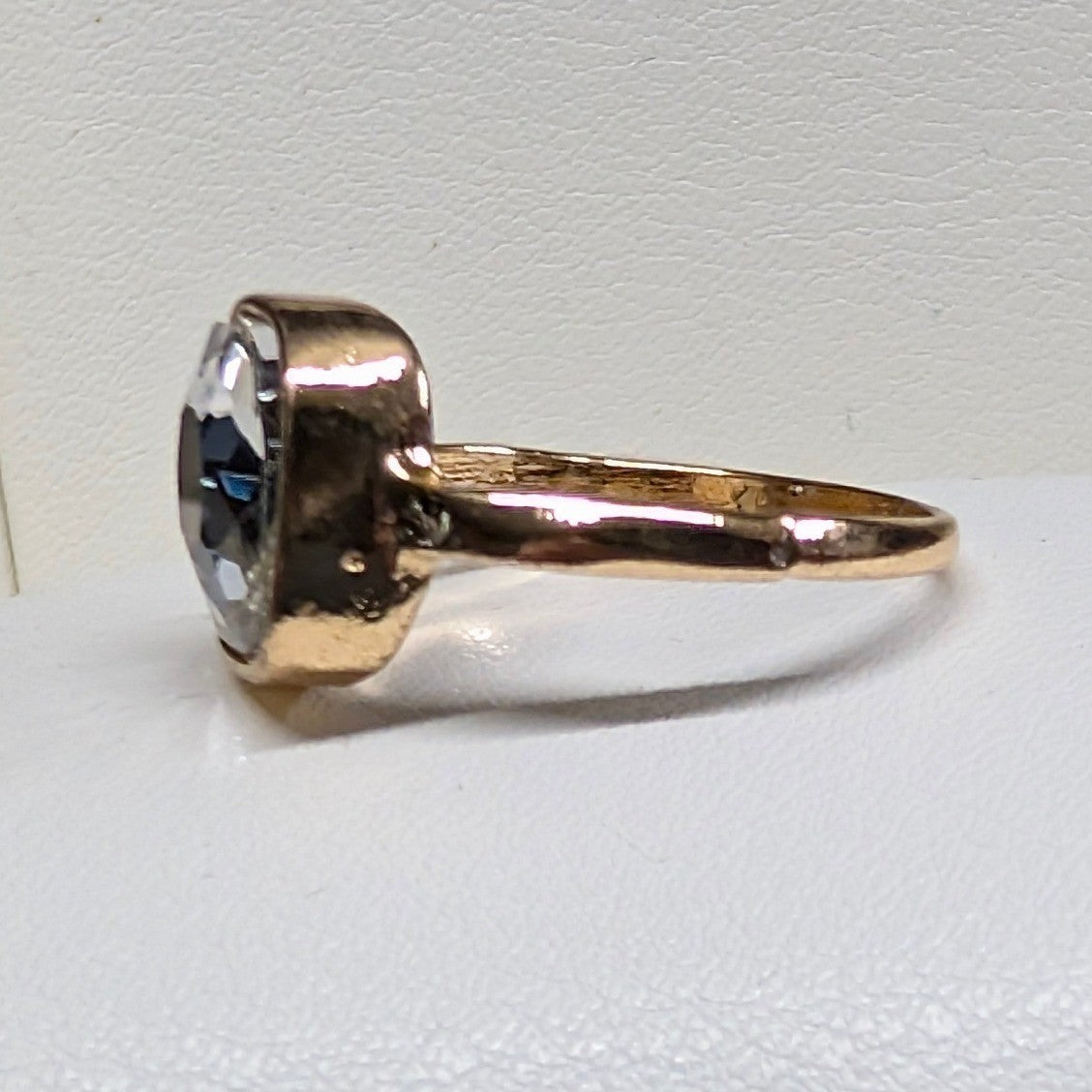 New Cushion Cut Crystal Cocktail Ring Size 8.5 Gold Tone Statement Square