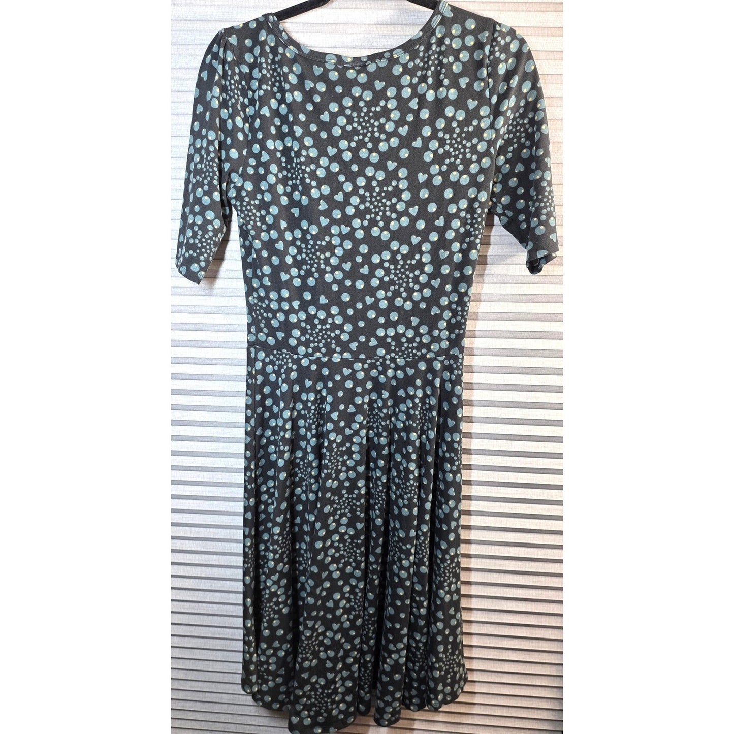 LuLaRoe Nicole Fit and Flare Dress Sm S Small Black Khaki Blue Polka Dot Hearts