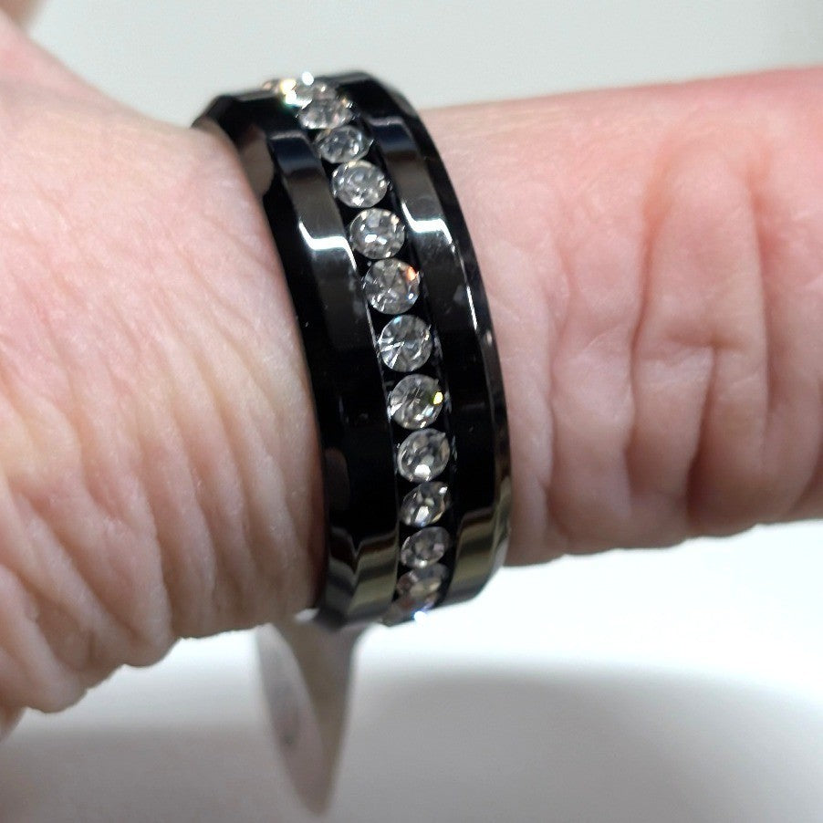 NEW Crystal Eternity Ring PLus Size 10 Black Band Clear Rhinestones Wedding Gift