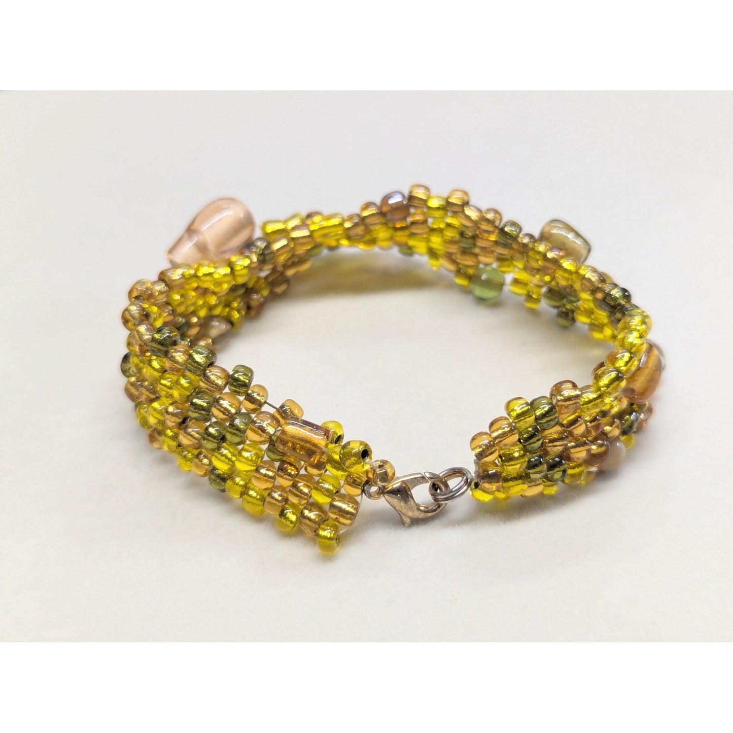 Vtg Handmade Beaded Cuff Bracelet Yellow Amber Green Woven Boho Statement 7.5