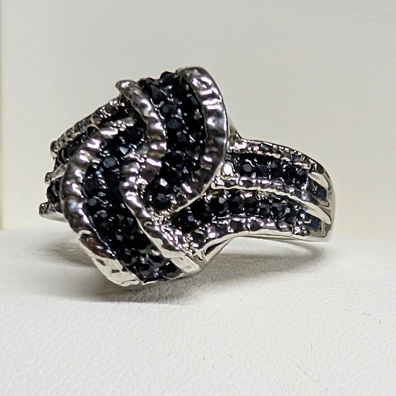 New Black Twist Knot Ring Plus Size 8.5 Silver Tone Statement Pave Rhinestones