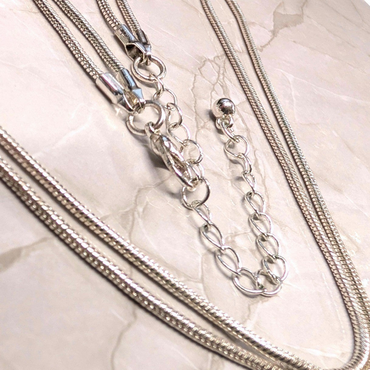 Vtg Double 2 Strand Liquid Snake Chain Necklace Silver Tone Layered Minimalist