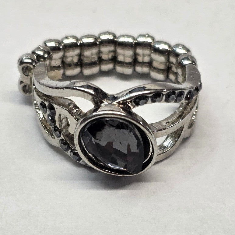 New Stretch Band Ring Silver Tone Black Rhinestone Oval Filigree Cocktail OSFM