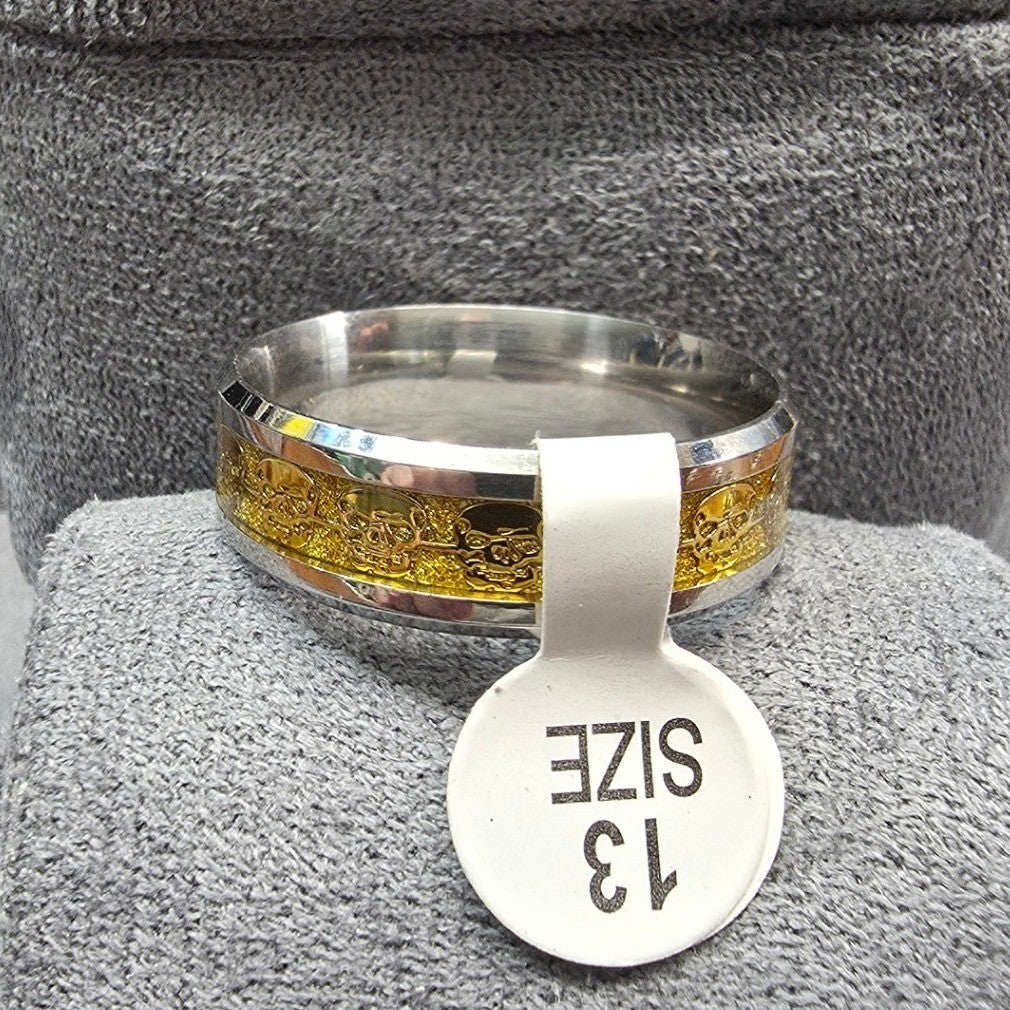 New Inlaid Skulls Comfort Band Ring Mens Size 14 Gold Silver Tones Goth Biker