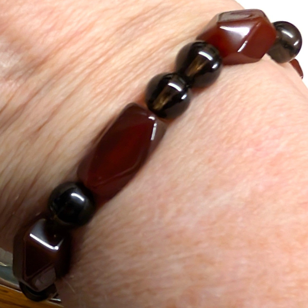 New Carnelian Smoky Quartz Beaded Stretch Bracelet Brown Red Geometric Beads