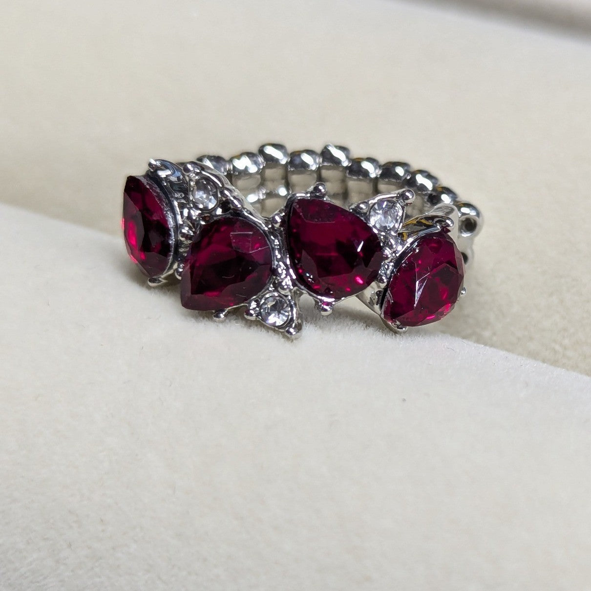 New Red Clear Rhinestone Stretch Ring Silvertone Pear Cut Teardrop Plus Size