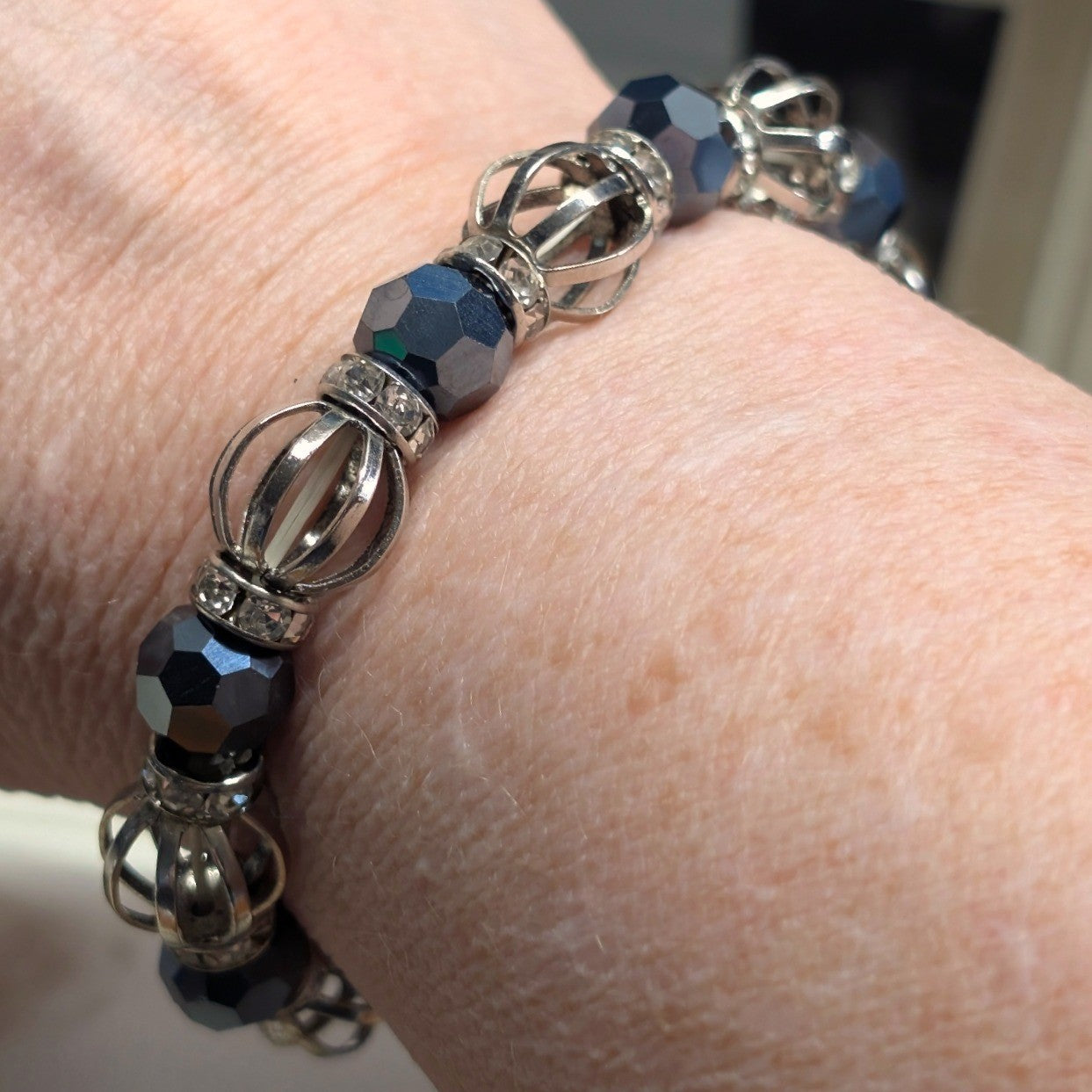 New Beaded Stretch Bracelet Silver Tone Blue Faceted Clear Rhinestone Cage Beads