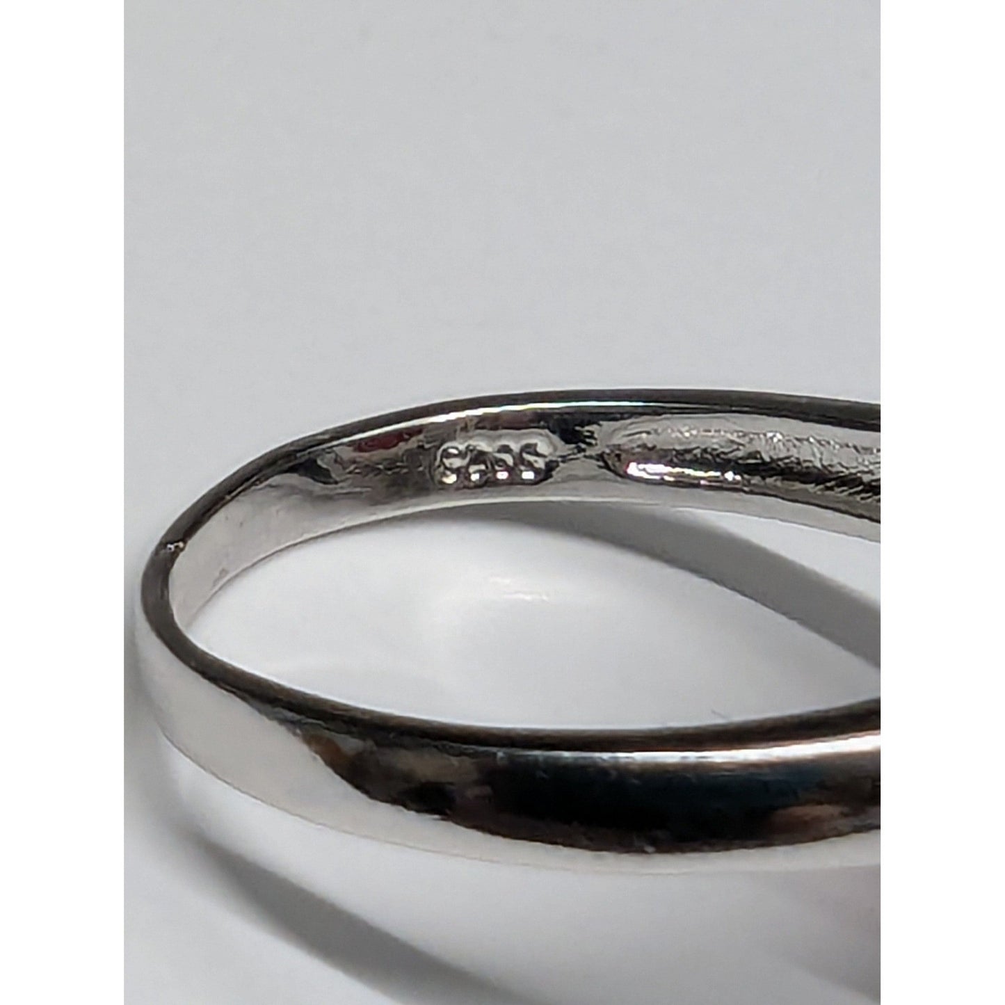 New 925 Marked Red Stone Halo Ring Plus Size 9.5 SilverTone Oval Rhinestones