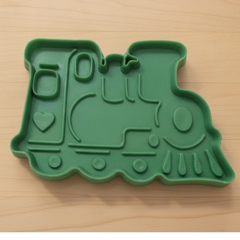 Hutzler Train Locomotive Cookie Cutter 3 Inch Green Plastic Vintage Unmarked
