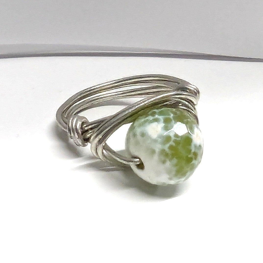 Handmade Wire Wrapped Ring Womens Size 6.5 Green White Agate Spinning SilverTone