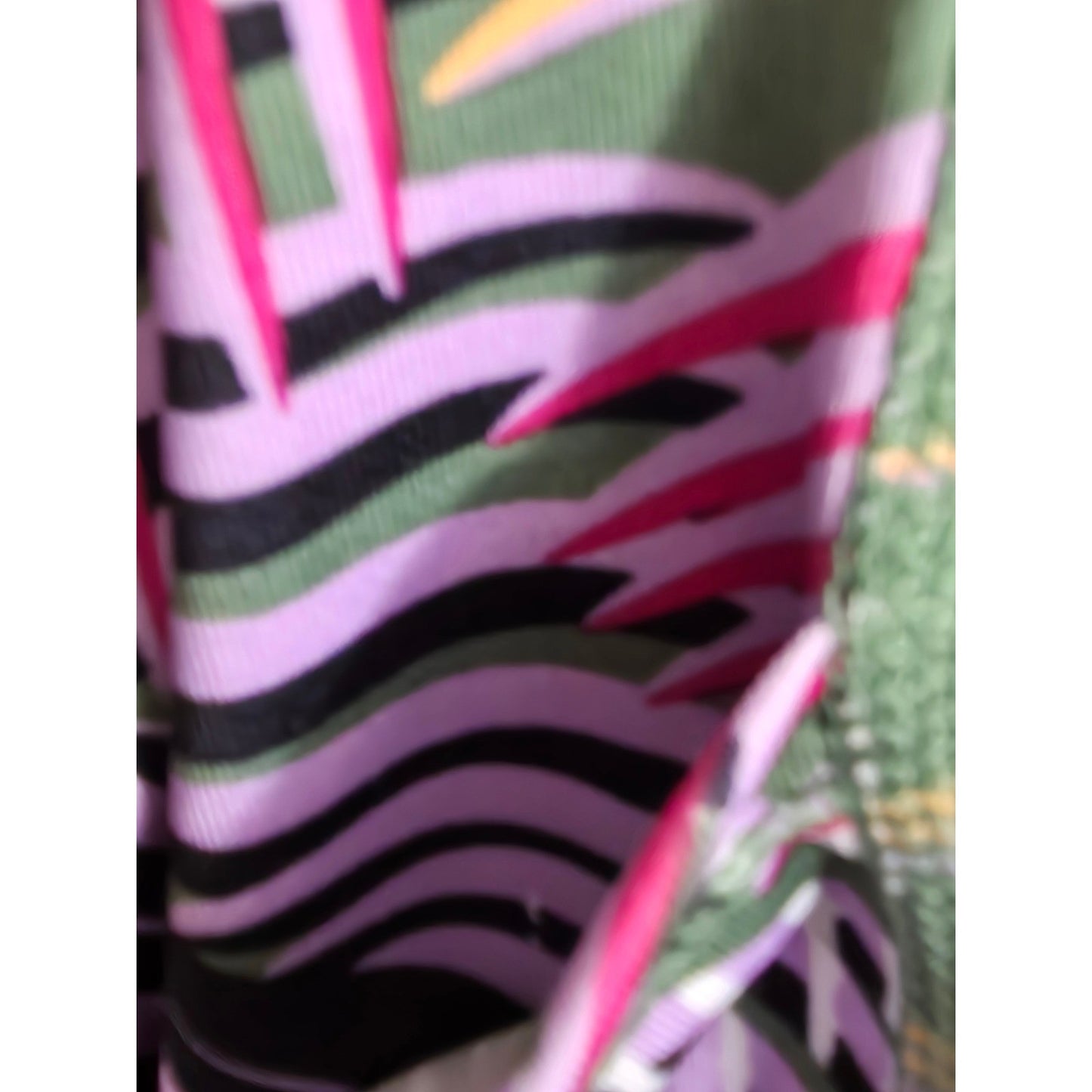 Pro Player Capris Leggings PLus Size 3X XXX Green Pink Tropical Wicking POckets
