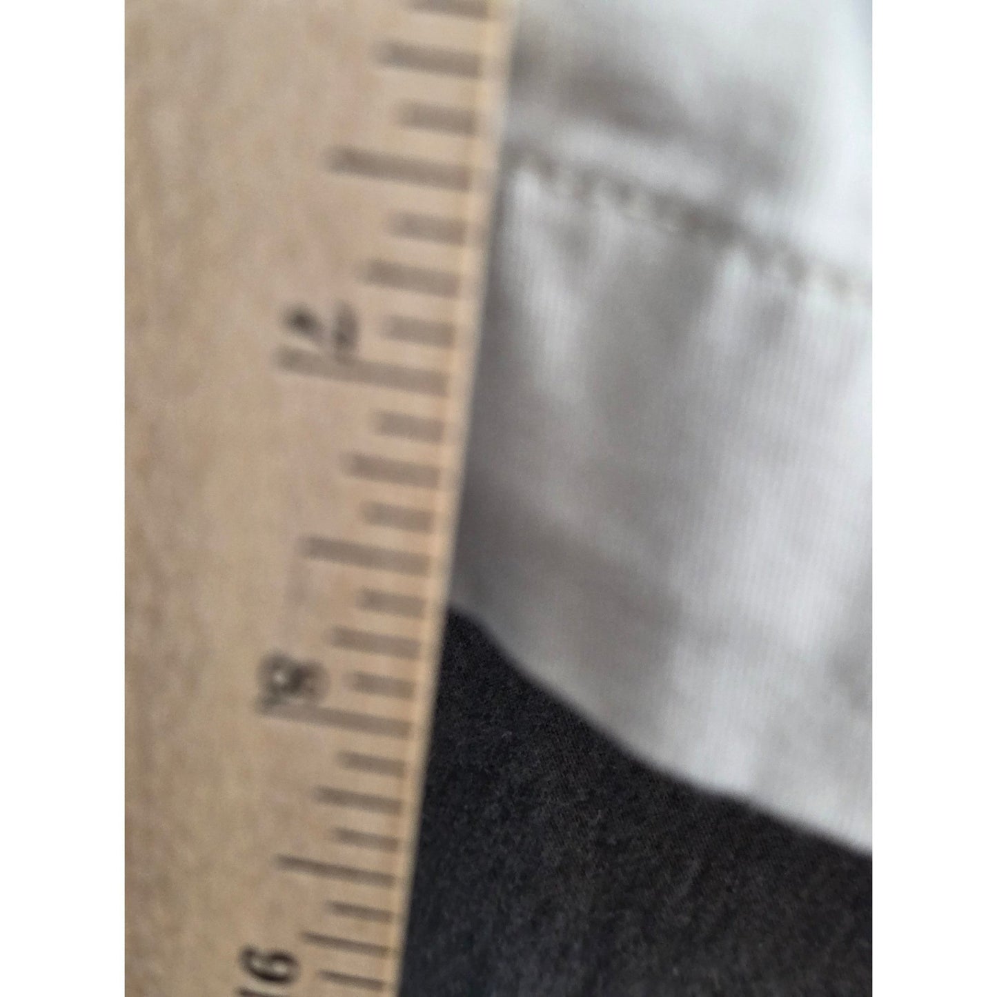 St Johns Bay Cargo Shorts Big Mens Plus Size 42 Beige Pockets Khaki Stretch
