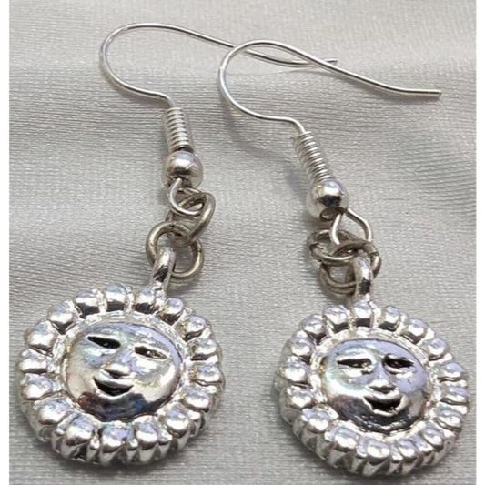 New Old Stock Sun Smiling Face Stars Earrings Ear Rings Silvertone Celestial