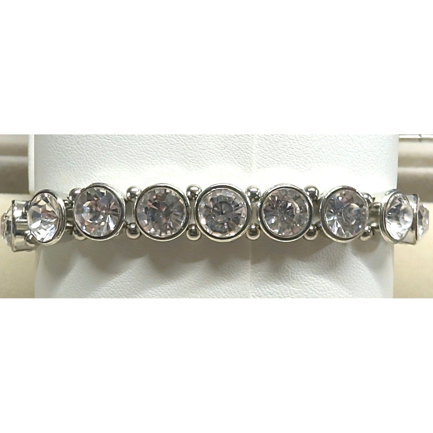 New Clear Crystal Stretch Bracelet SilverTone Rhinestone Bezel Set Round Sparkle