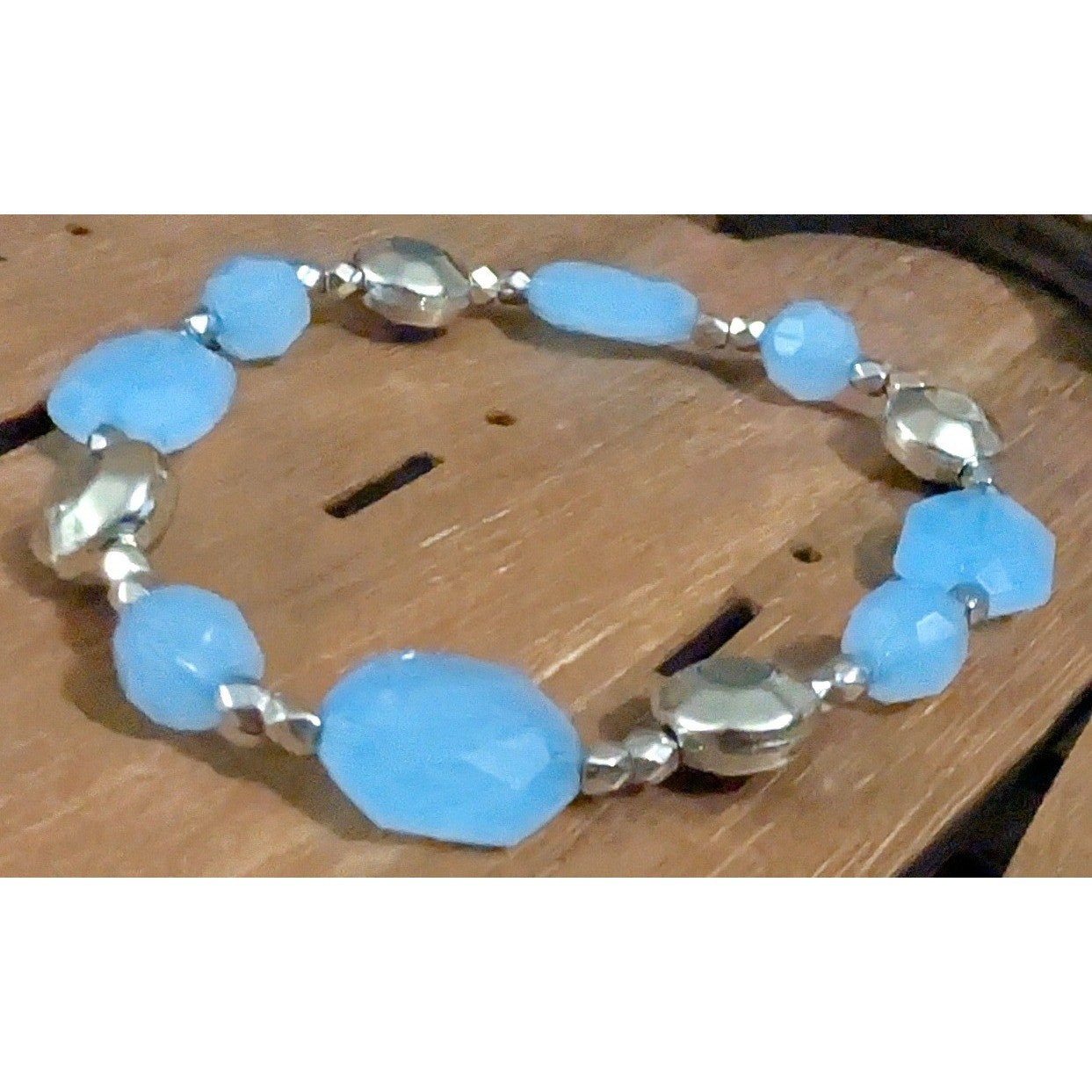 New Faceted Blue Beaded Silver Tone Beads Stretch Bracelet Stackable