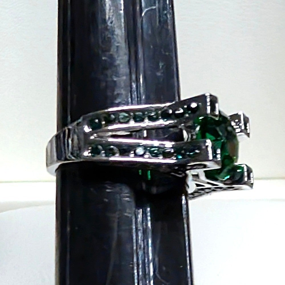 New Green Rhinestones Pave Cushion Cut Ring Size 6 Silver Tone Art Deco Cocktail