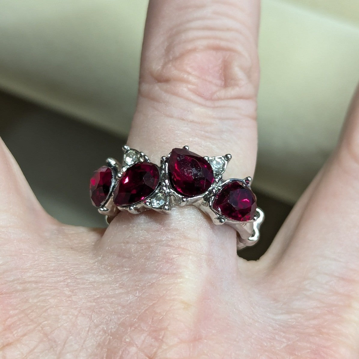 New Red Clear Rhinestone Stretch Ring Silvertone Pear Cut Teardrop Plus Size