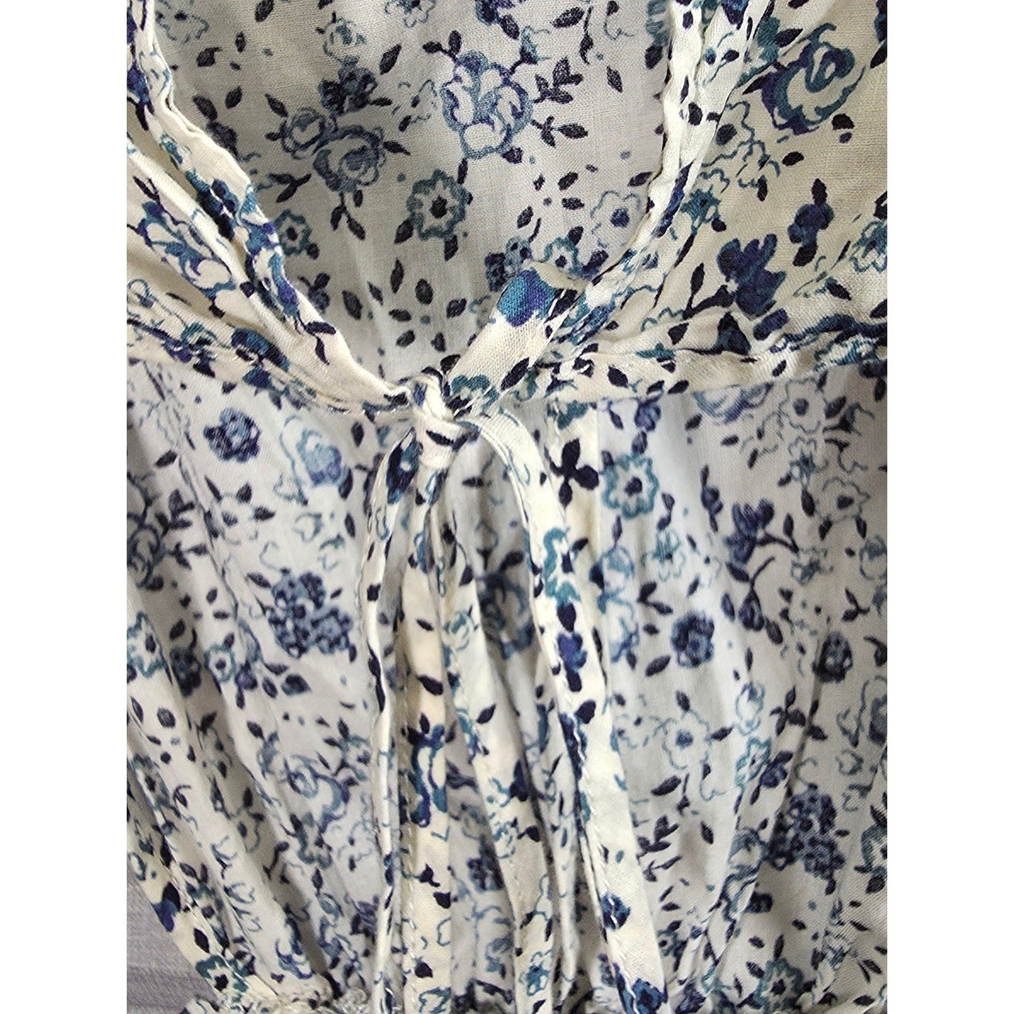 Lush Maxi Dress Floral Small S Cotton Blue White Cut Out Back Short Sleeves