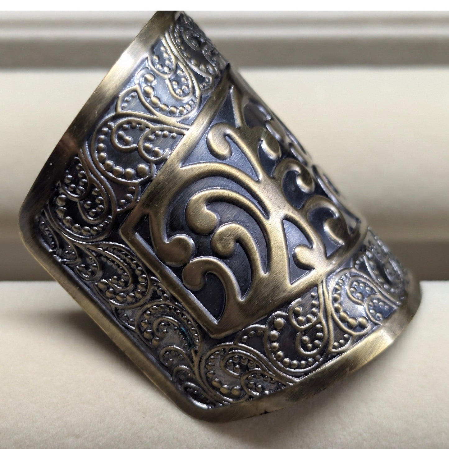 Vintage Ornate Filigree Cuff Bracelet Bronze Gold Silver Tones Mixed Metal Wide