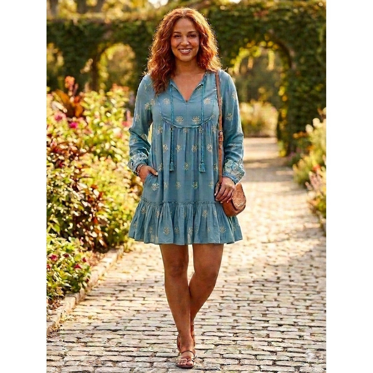Time and Tru Boho Medallion Print Mini Dress Top Size Large Lg Teal Blue Ruffle