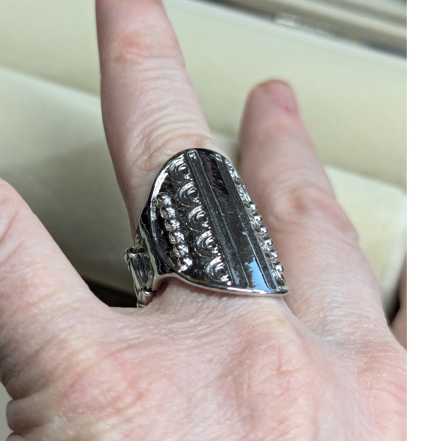 New Ring Silver Tone Oval Textured Stretch Band Boho Peasant