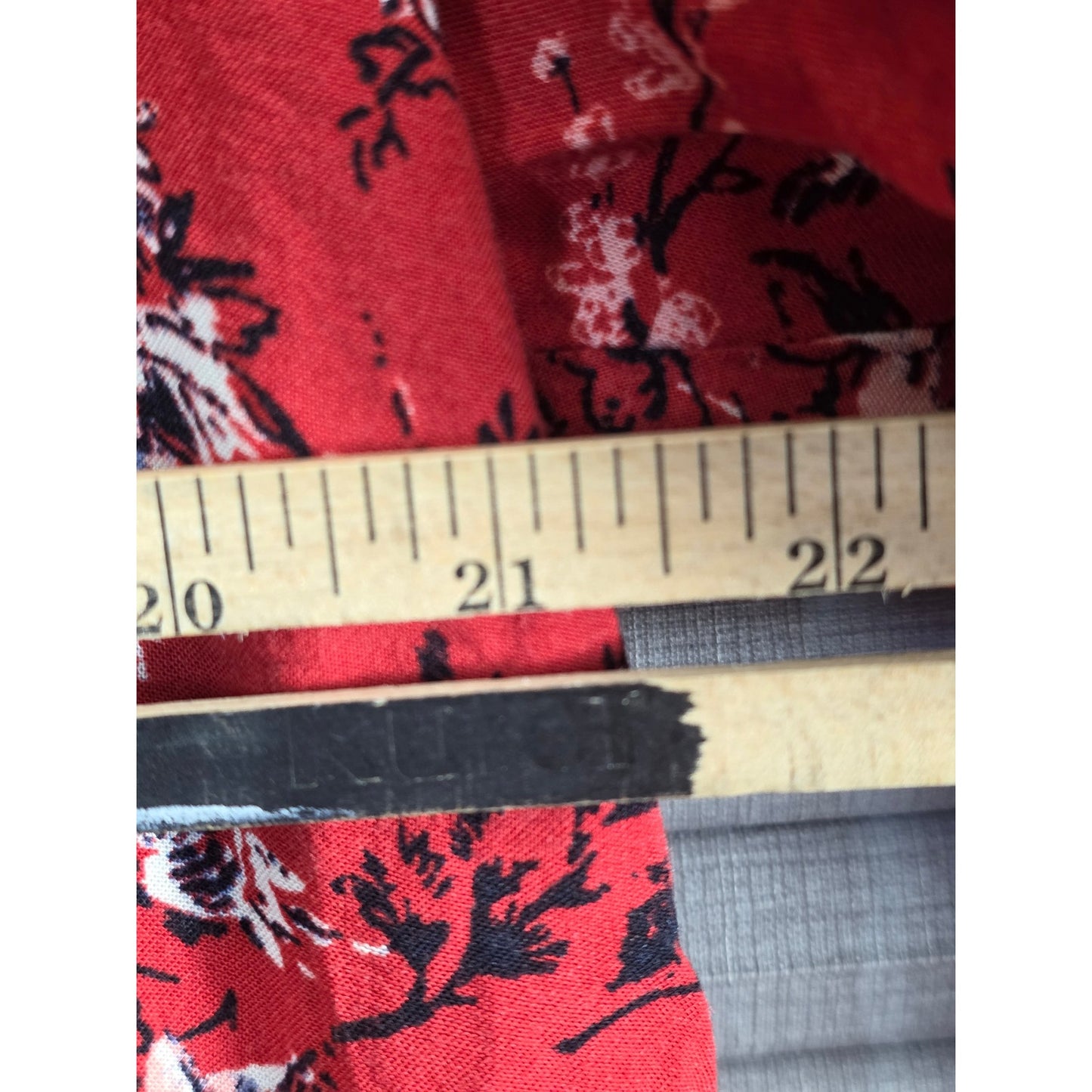 Faded Glory Floral Peasant Top Plus Size XXL 2X XX 20 Red Ruffle Hem Bell Sleeve