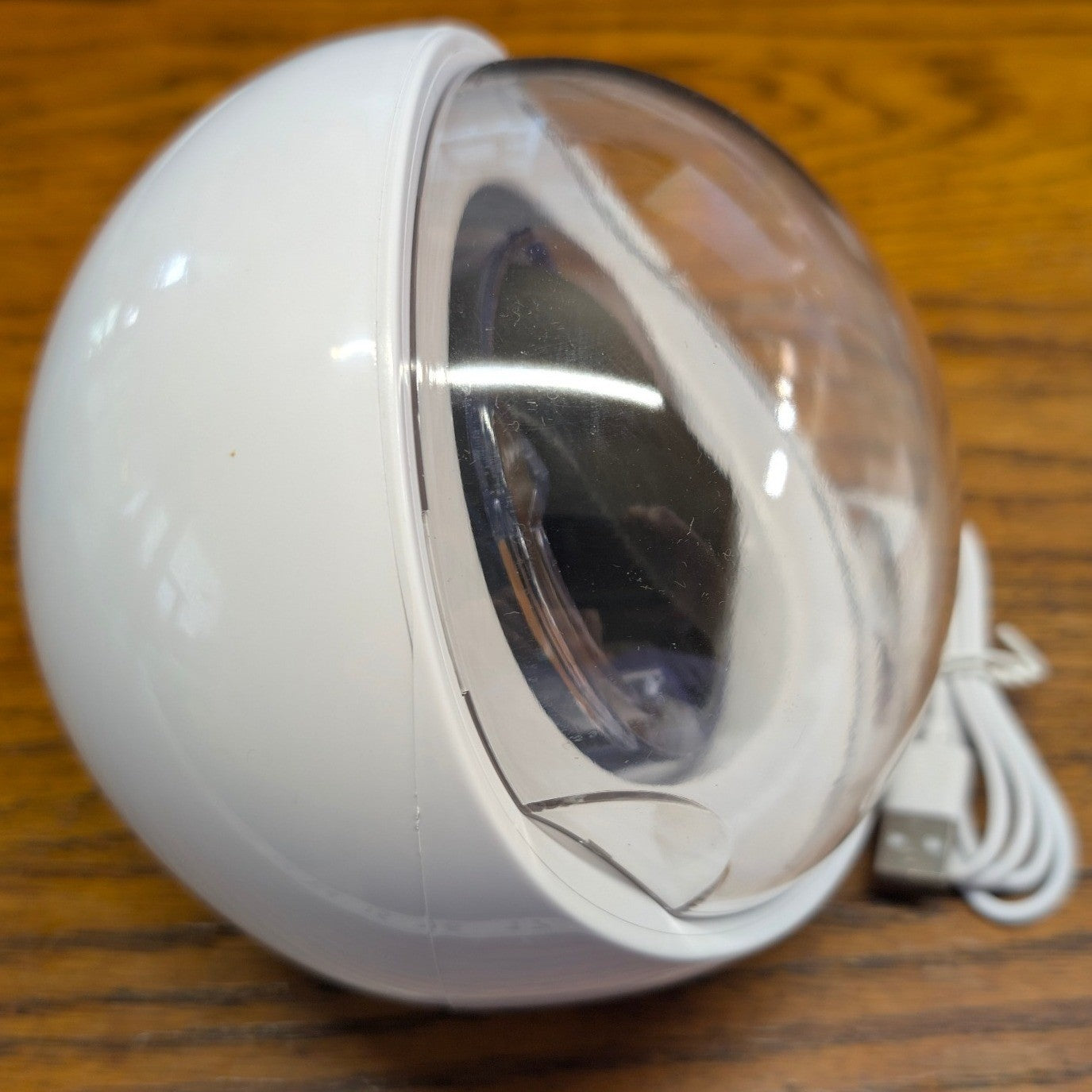 New Single Automatic Watch Winder White USB Powered Spherical LED Lights Rotates