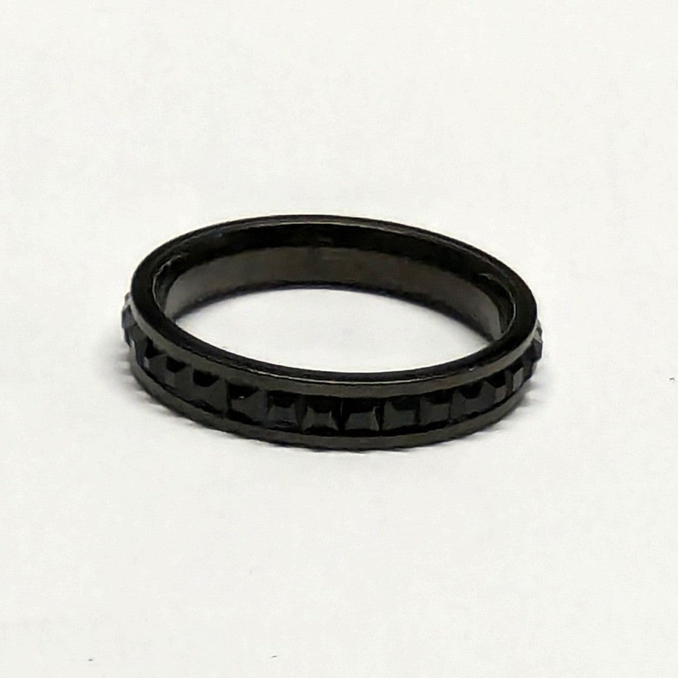 New Eternity Band Ring PLus Size Size 9 Black Crystal Rhinestone Thumb