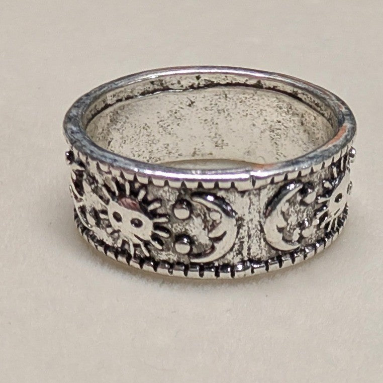 New Sun Moon Stars Celestial Band Ring Unisex Size 7 SilverTone Boho Mystic Wide